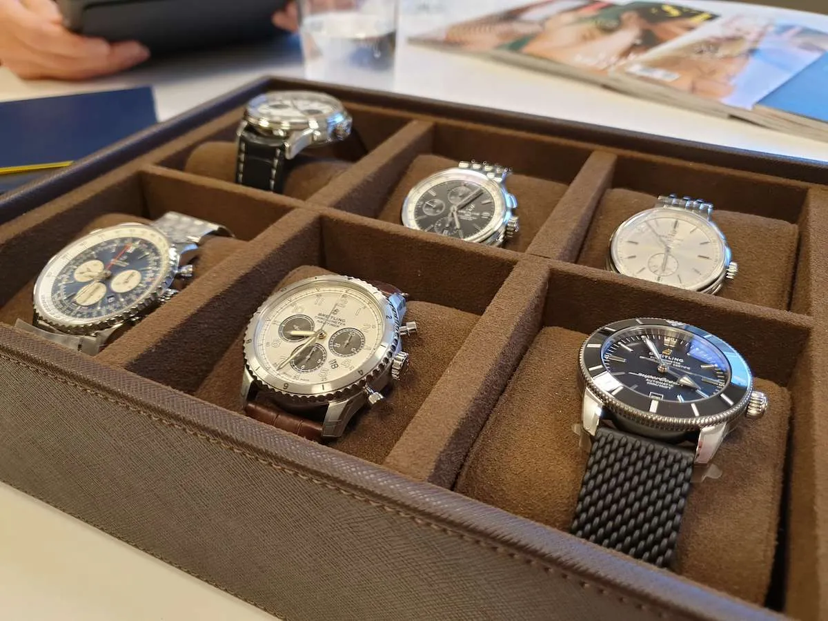 Upptäck världen av klockmärken – från smart till schweiziskt