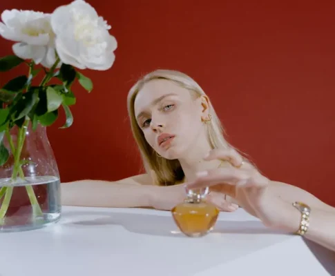 Klädkod på kasinot vad du ska ha på dig och vilken klocka som framhäver din status på spelgolvet